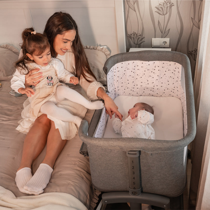 Lorelli Layla 2in1 Culla Next To Me con Sponda Abbattibile Beige